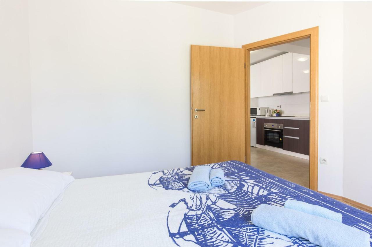 מאלינסקה Apartments Nino מראה חיצוני תמונה